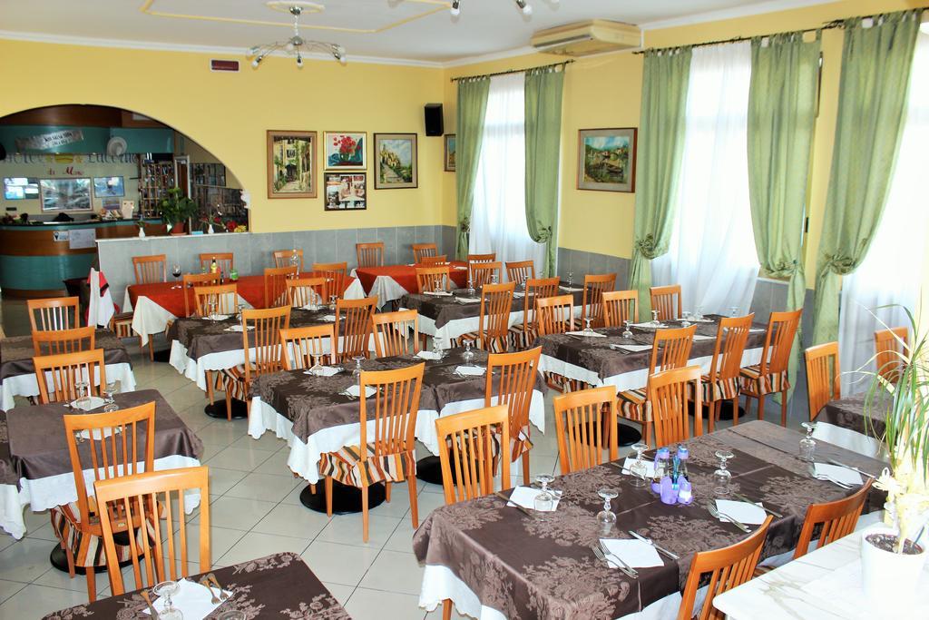 Hotel Lucerna Arma di Taggia Zewnętrze zdjęcie
